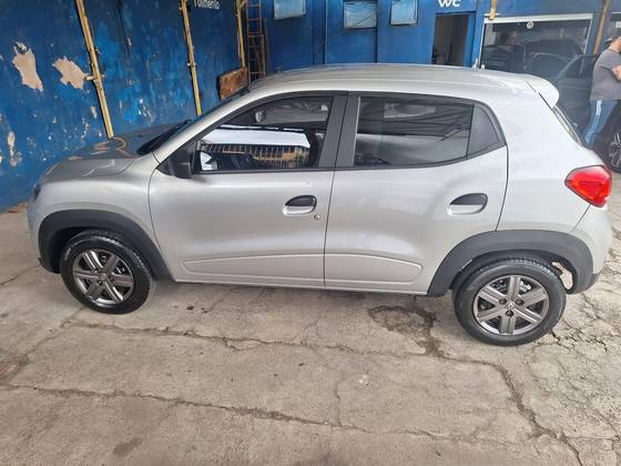 RENAULT KWID 1.0 12V SCE FLEX ZEN MANUAL RENAULT KWID 1.0 12V SCE FLEX ZEN MANUAL
